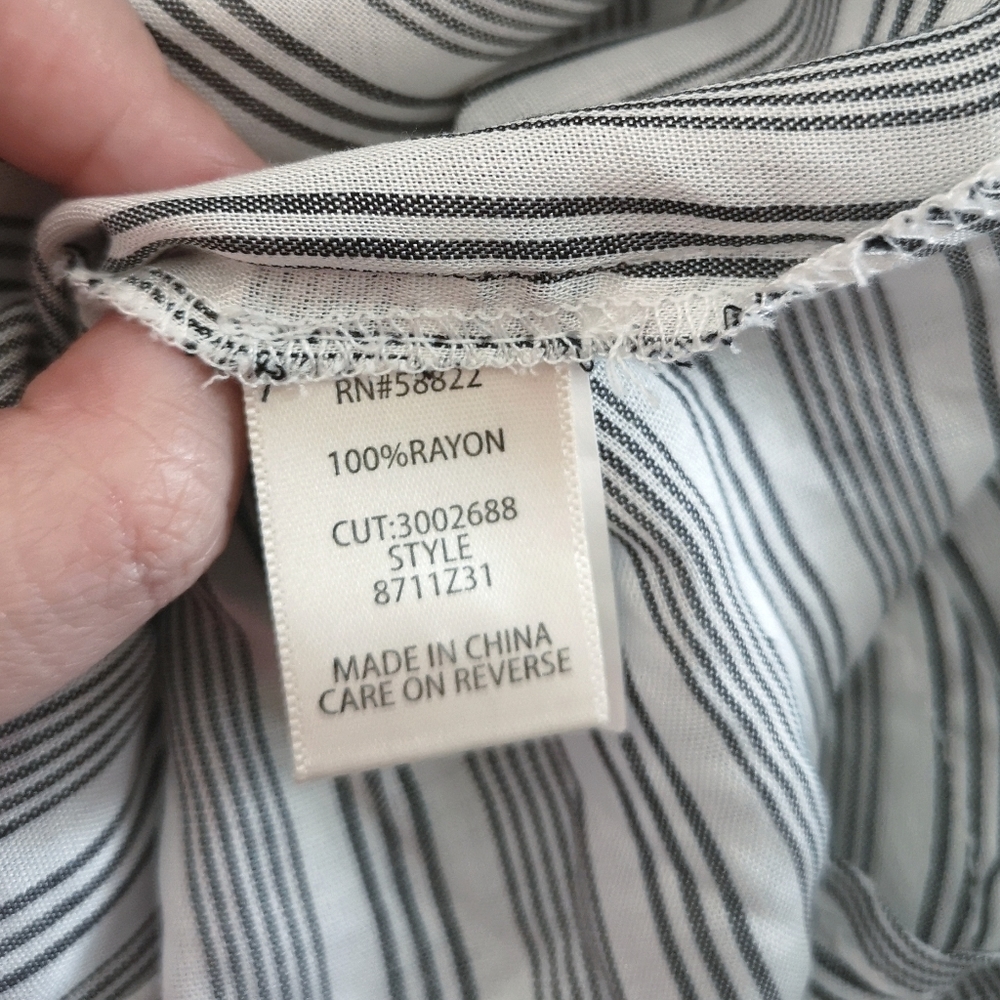 Max Studio Striped Flowy High-Low Long Button Up - Picture 9 of 9